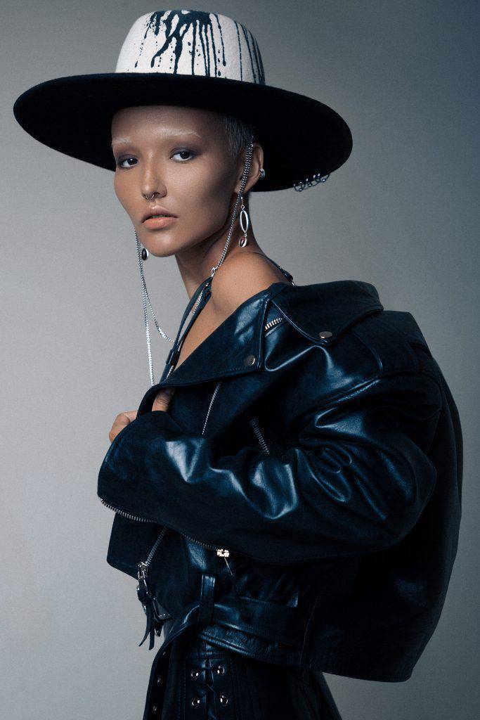 COWBOY GIRL