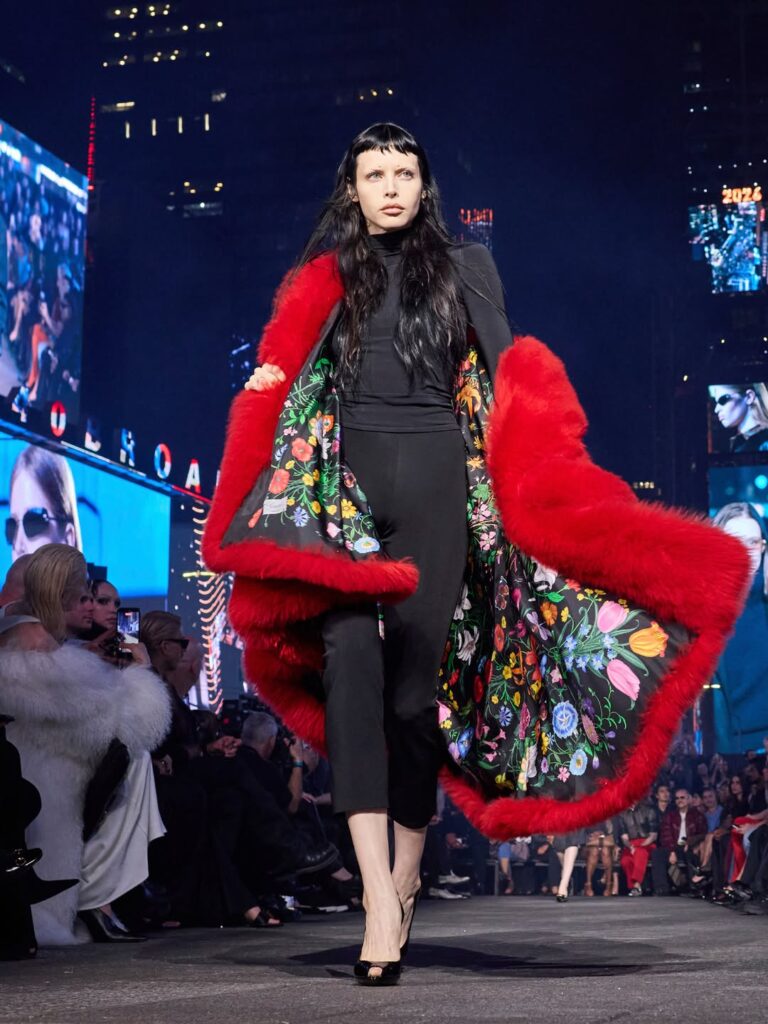 Gucci Cruise 2027 – Demna turns Times Square into a runway